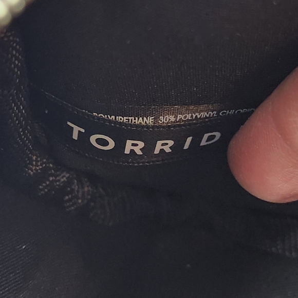 Torrid Quilted Belt Bag 1X 14-16 - Picture 6 of 11